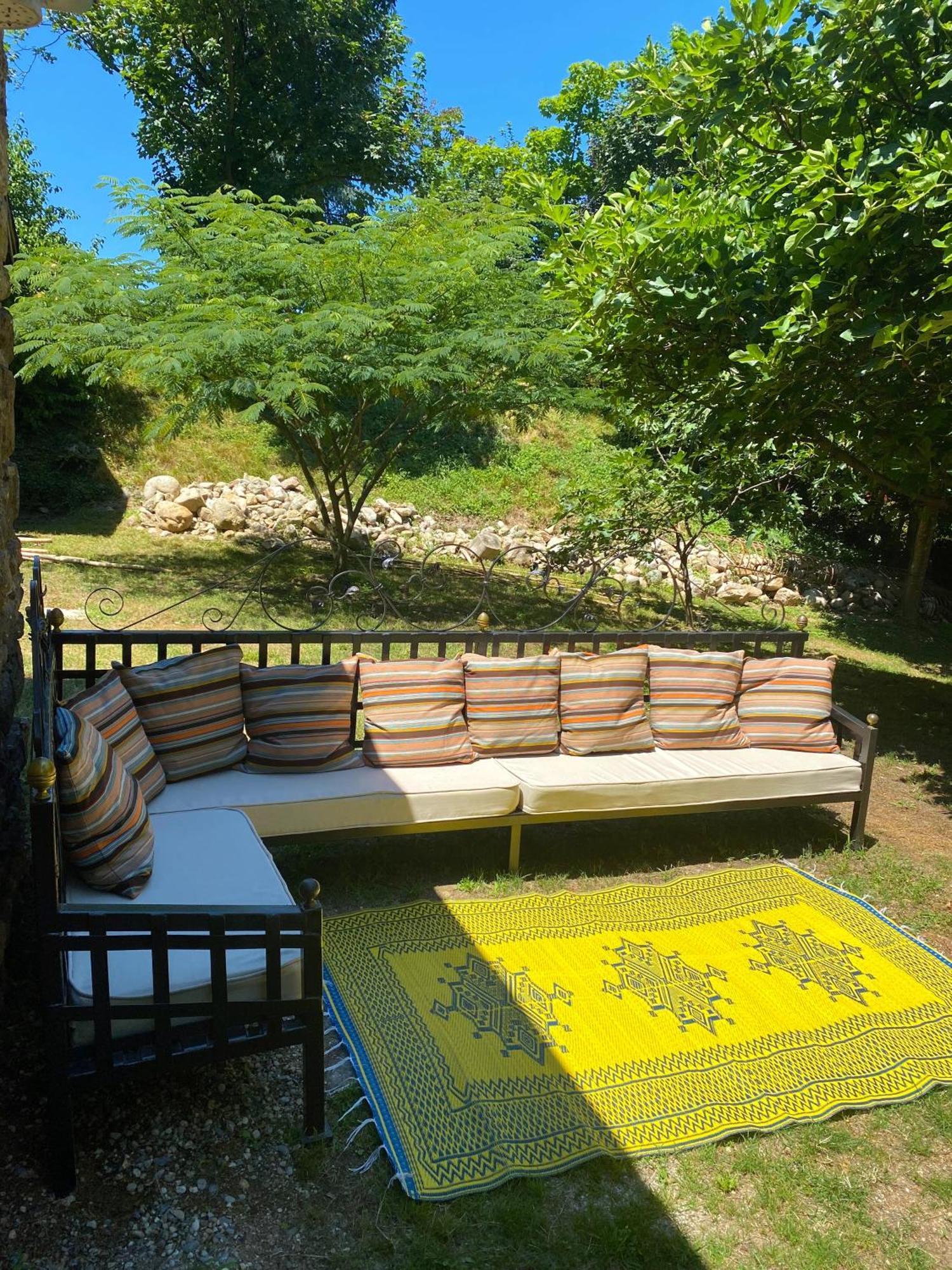 Mas Mialou Apartment